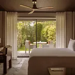 カップ ダンティーブ ビーチ 5*