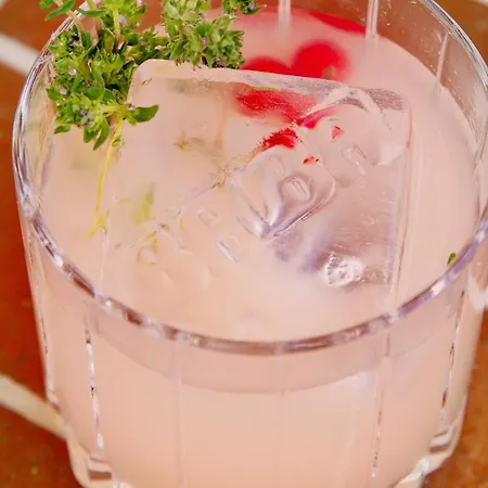 卡普昂蒂布海滩酒店 胡安莱潘