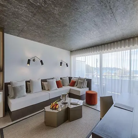 Hotel Cap D'antibes 5*