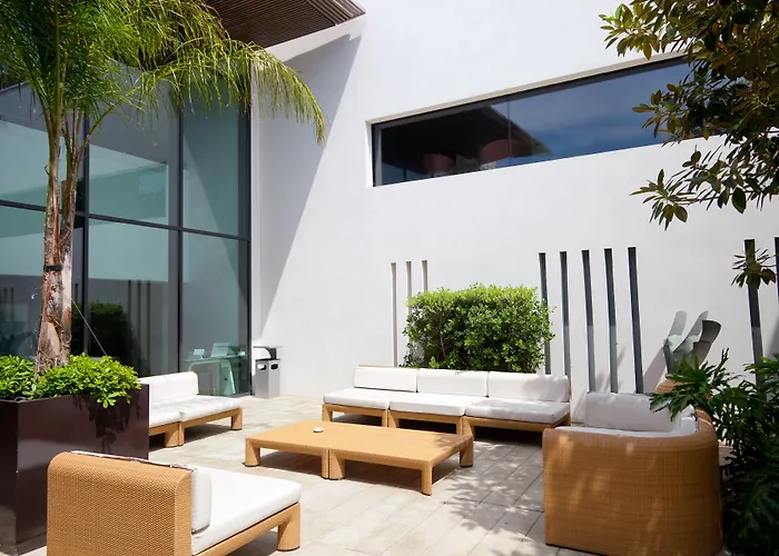 캠 앙티브 비치 호텔 5*